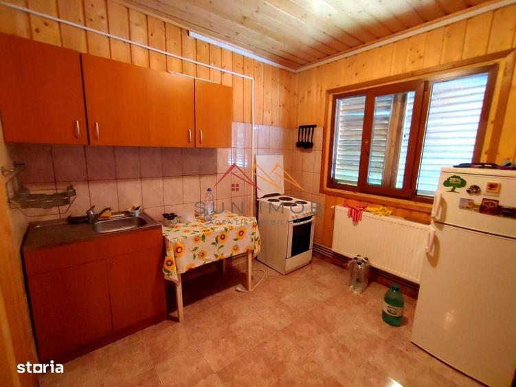 Casă cu 4 camere decomandat în Brebu