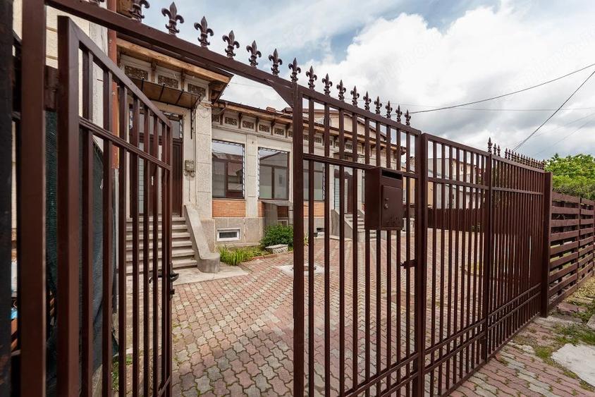 Casă cu 4 camere cu Teren 224 Mp în Ultracentral
