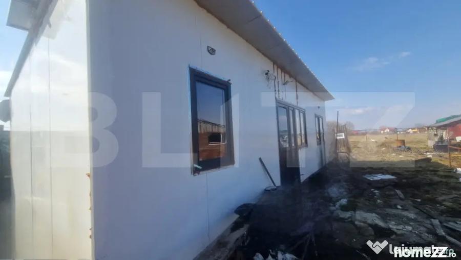Casă cu 1 camere cu Teren 520 Mp în Sânpetru