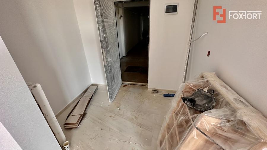 Apartament cu 2 camere decomandat în Giroc