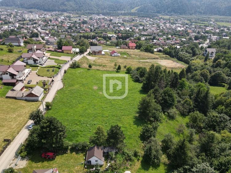Teren Construcții intravilan de 7800 mp, în Central