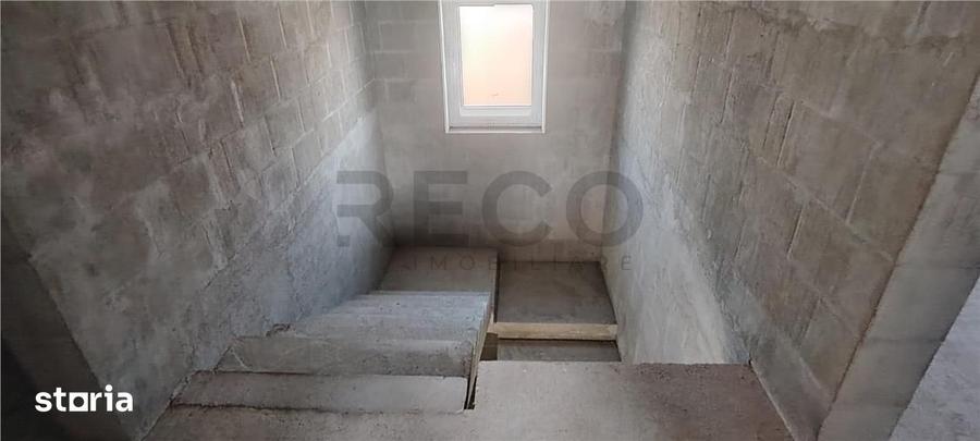 Casă cu 5 camere cu Teren 357 Mp în Dragoș Vodă