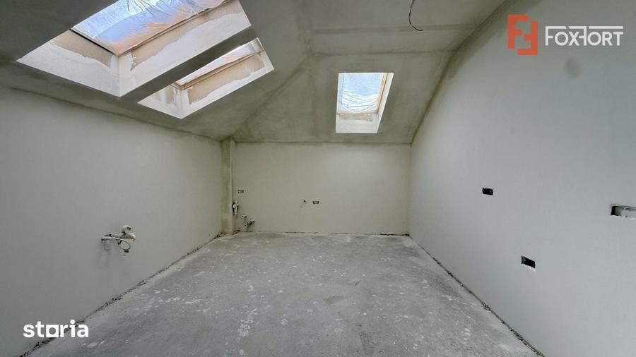Casa individuala de vanzare, 8 camere + 4 bai - Mosnita Veche - 19