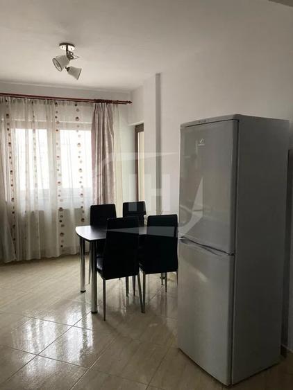 Apartament cu 2 camere semidecomandat, mobilat în Mărăști