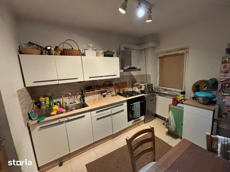 Apartament cu 2 camere decomandat în Rahova