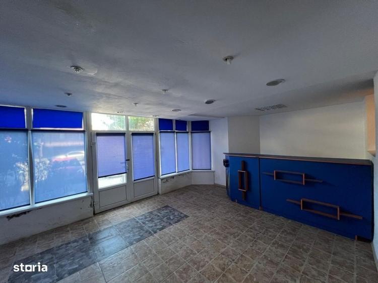 Spațiu comercial, de 160 mp, în Central