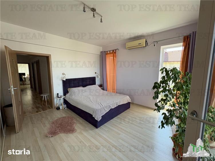 Casă cu 6 camere cu Teren 237 Mp în Năvodari
