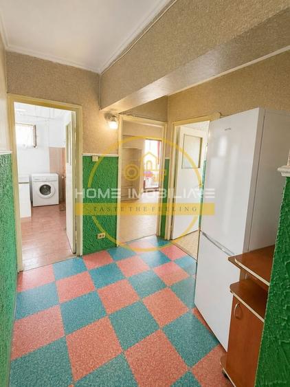 Apartament cu 3 camere decomandat în Baza 3