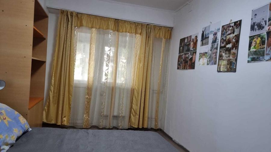 Apartament cu 3 camere decomandat în Ferentari