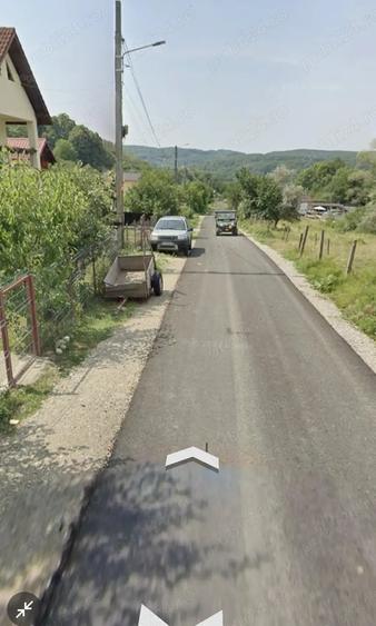 Teren de 996 mp, în Vlădești