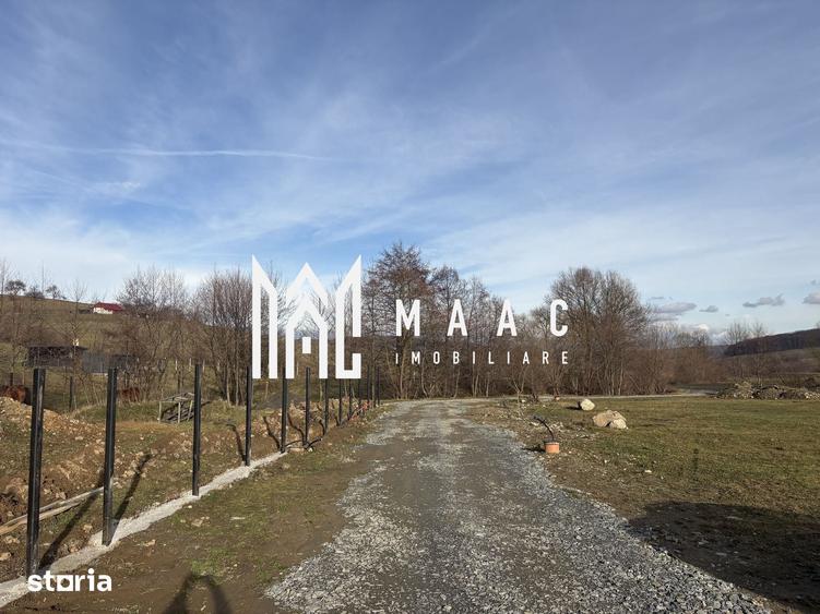 Casă cu 5 camere cu Teren 1520 Mp în Sadu