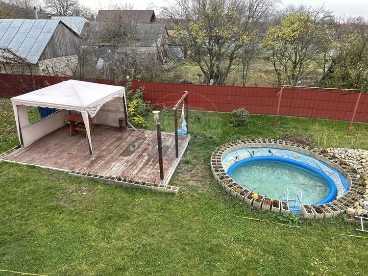 Casă individuală cu 4 camere cu Teren 5000 Mp în Girov