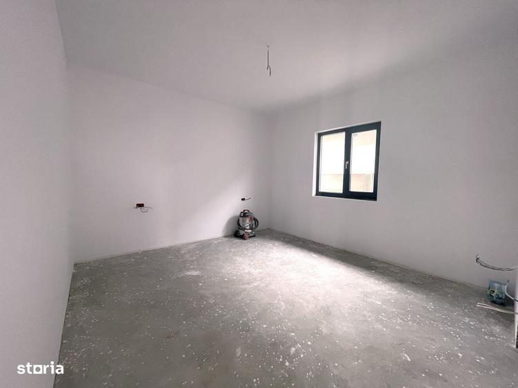 Casă cu 3 camere în Central