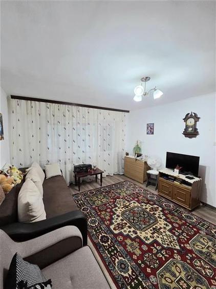 Garsonieră decomandată în Inel II
