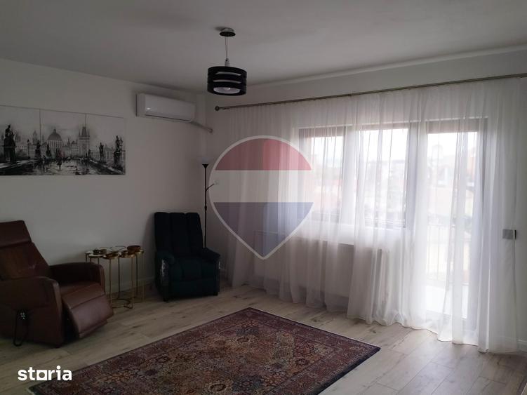 Apartament cu 3 camere în Lazaret