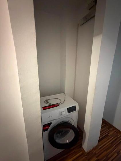 Apartament cu 3 camere decomandat în Inel II