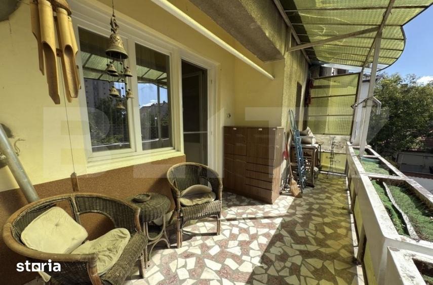 Apartament cu 5 camere în Central