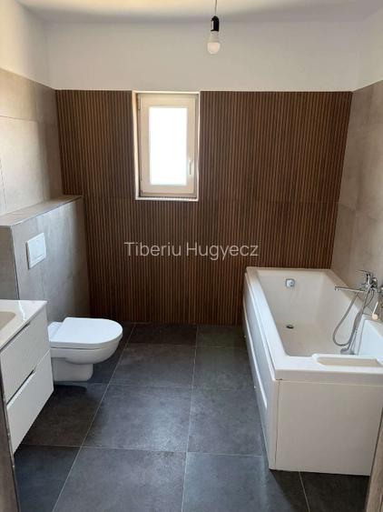 DUPLEX DE VÂNZARE ÎN SĂCĂLAZ MUTARE RAPIDĂ