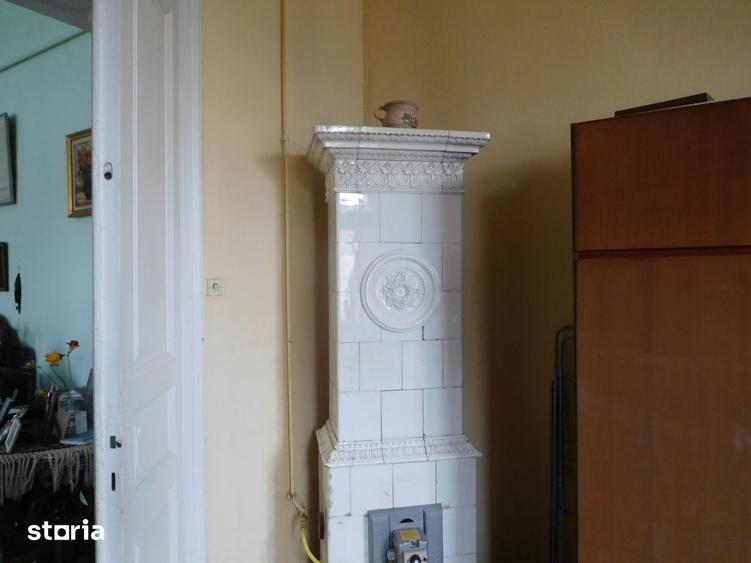 Apartament cu 4 camere în Central