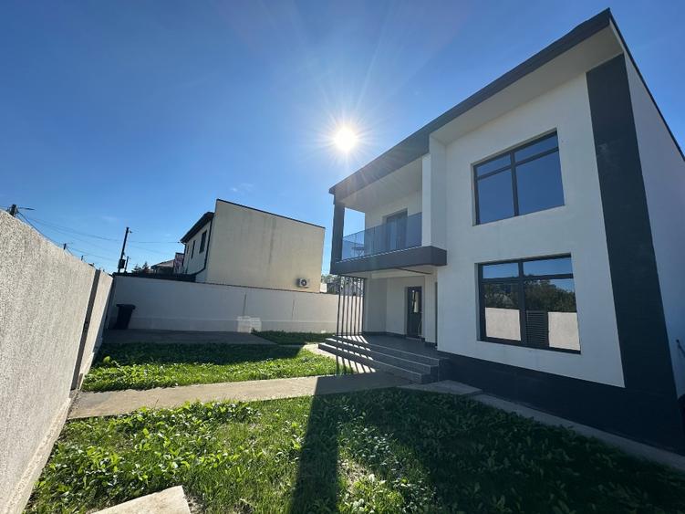 Casă individuală cu 5 camere cu Teren 287 Mp în Valu lui Traian