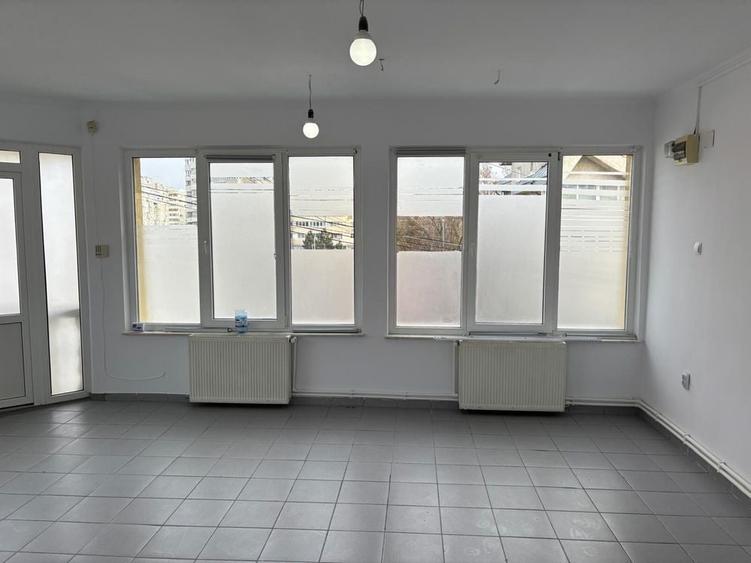 Spațiu comercial, de 38 mp, în Sfântu Ilie