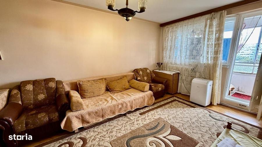Apartament cu 3 camere decomandat în Tătărași