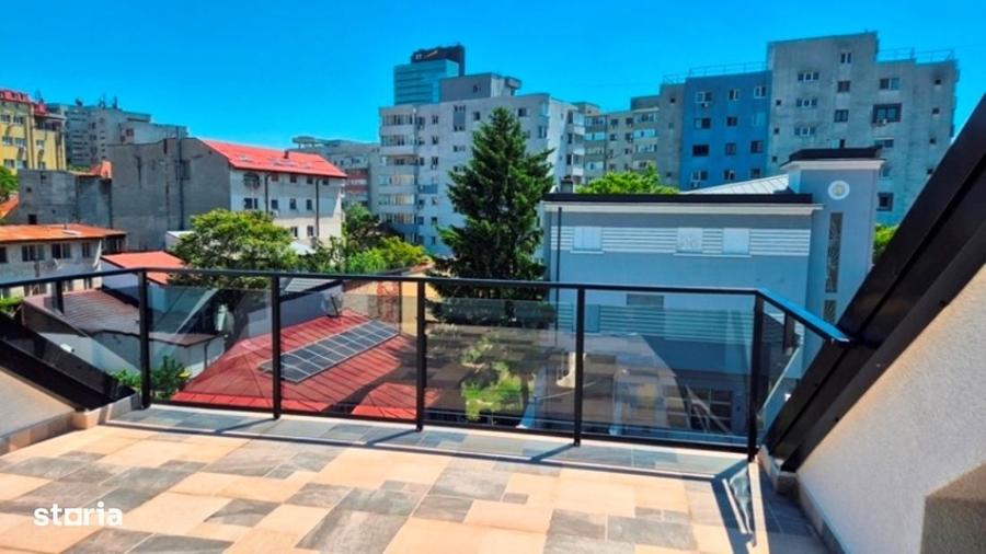 Spațiu comercial, de 150 mp, în Banu Manta