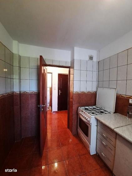 2 camere circular Brazda (Piata Baba Novac) - 1