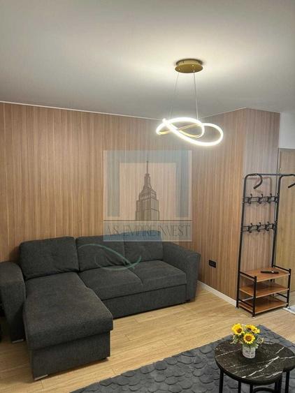 Apartament cu 2 camere semidecomandat, mobilat în Poiana Brașov