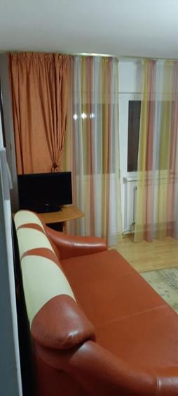 Apartament cu 2 camere decomandat în Astra