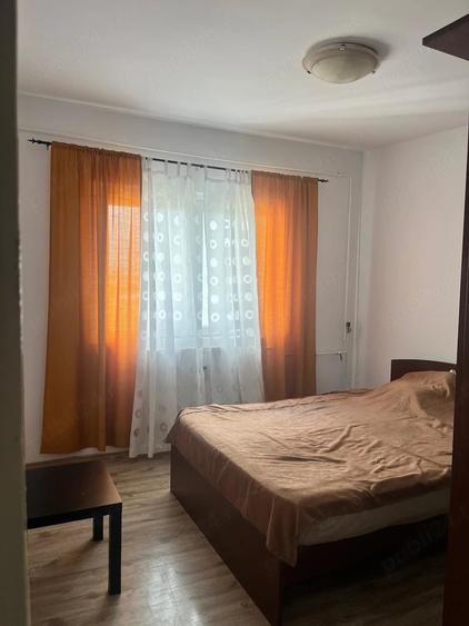 Apartament cu 2 camere decomandat în Vest