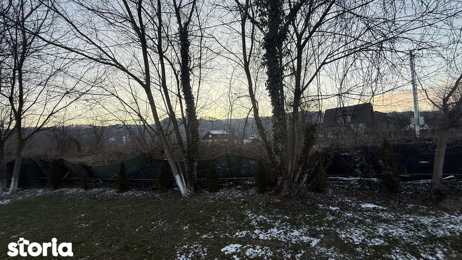 Teren de 10834 mp, în Dumbrăvești