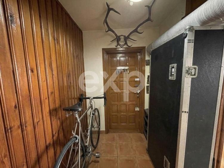 Apartament cu 4 camere decomandat în Lipovei