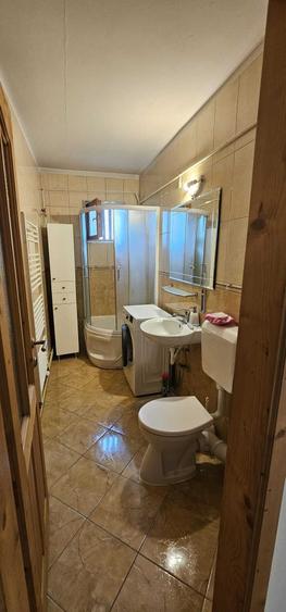 Garsonieră decomandată în Podgoria