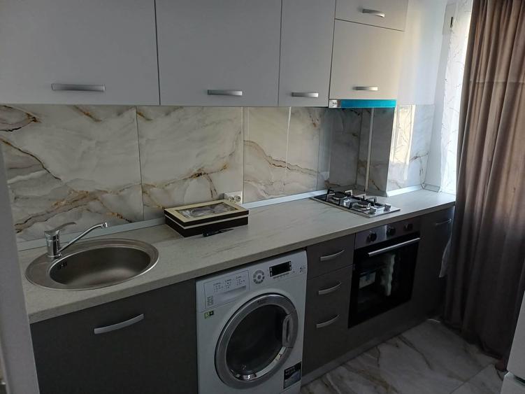 Garsonieră decomandată în Vădeni