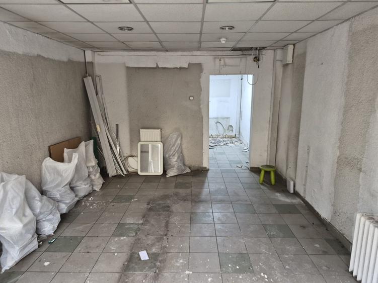 Spațiu comercial, de 73 mp, în Decebal