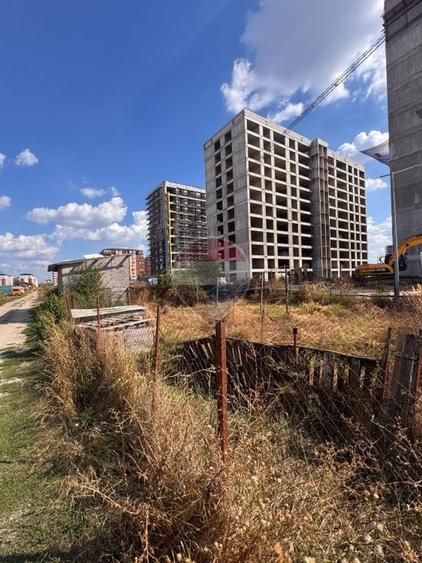 Teren Construcții de 319 mp, în Periferie