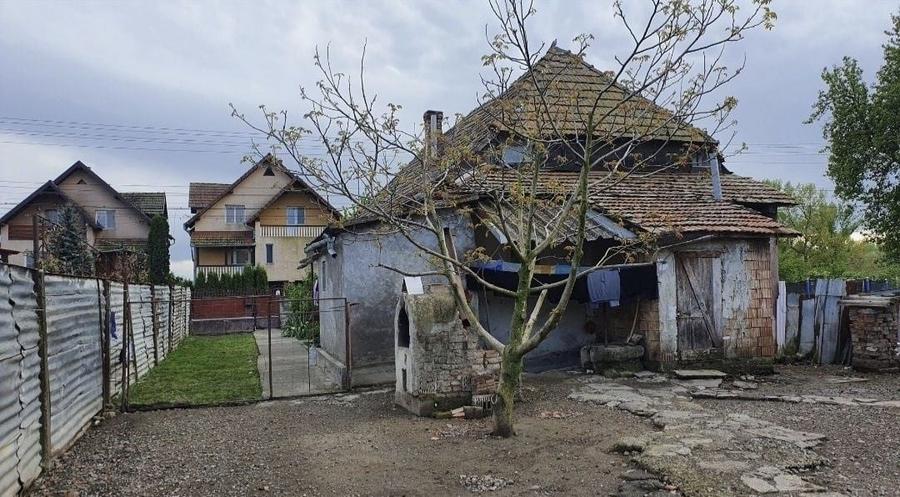 Casă cu 3 camere în Central