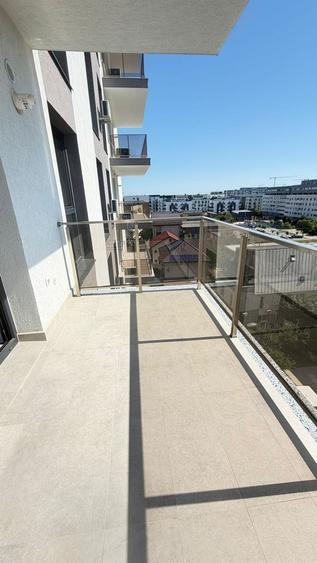 Apartament cu 2 camere decomandat, mobilat în Titan