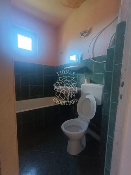 Apartament cu 2 camere decomandat în Lechința