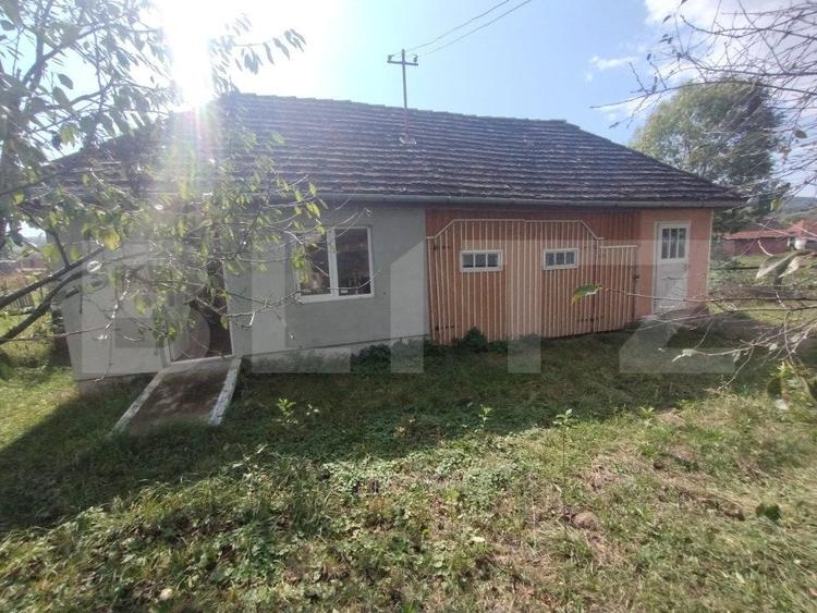 Casă individuală cu 3 camere cu Garaj în Sud-Est