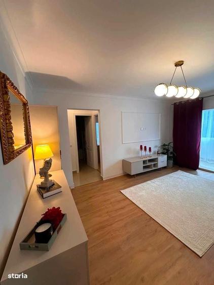 De vanzare apartament cu 2 camere si 2 balcoane,renovat,mobilat 58500e - 1