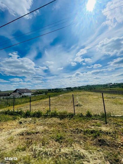 Teren de 5500 mp, în Central