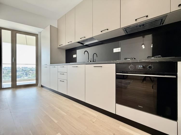 Apartament cu 3 camere decomandat, mobilat în Dămăroaia