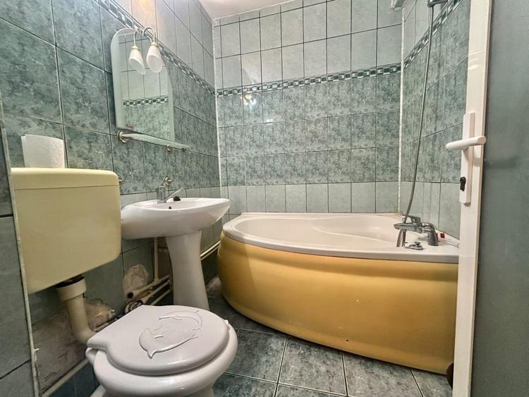 Apartament cu 2 camere, mobilat în Tomis III