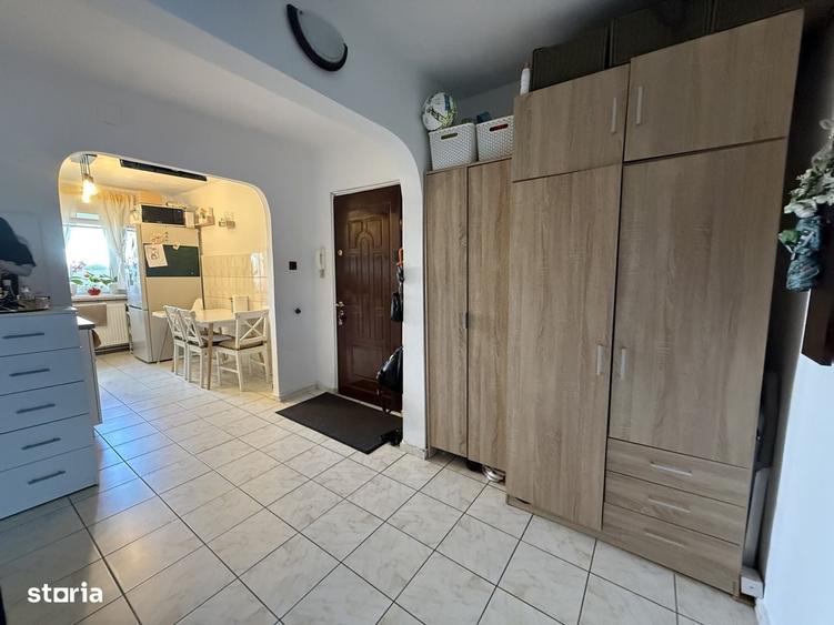 Apartament cu 3 camere, decomandat - Lipovei - 9