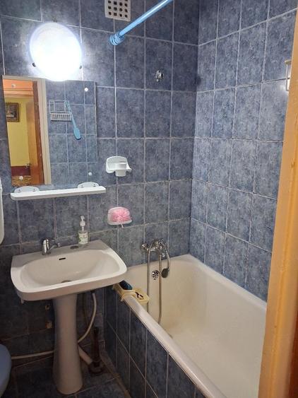 Apartament cu 3 camere decomandat în Militari