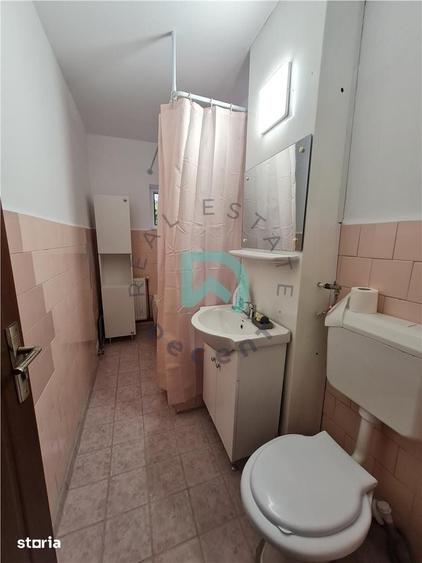 Apartament cu 2 camere decomandat în Valea Cetății