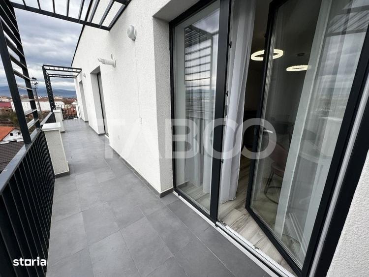 Apartament cu 4 camere decomandat în Turnișor