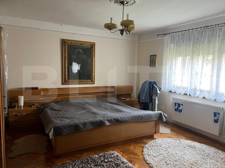 Casă individuală cu 5 camere cu Canalizare în Cetății